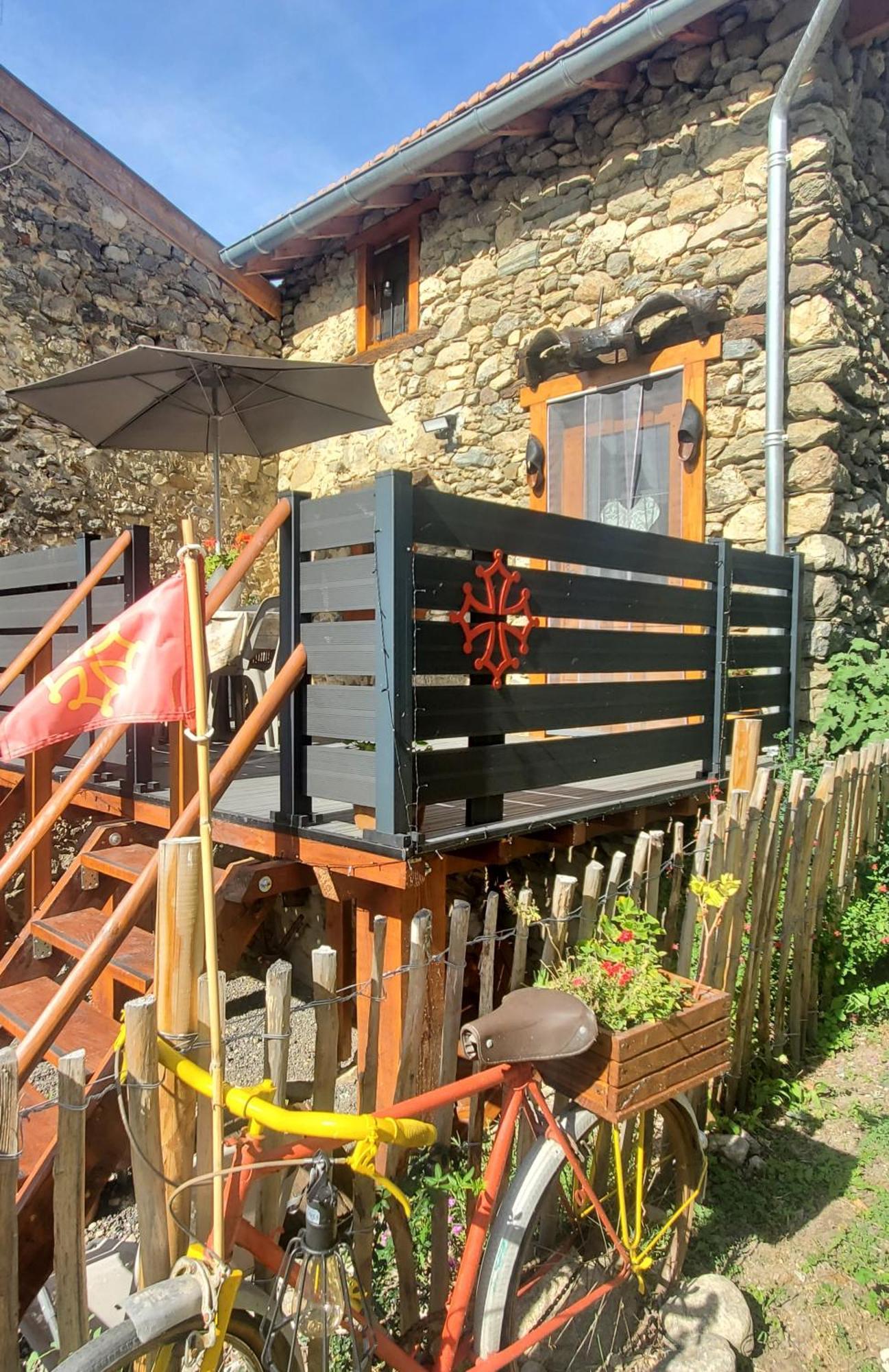 Gite La Grangette De Pauline 메르쿠스 가라베 외부 사진